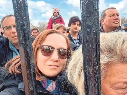 Londra dönüşü İzmir'de izole odada geçen 4 saatlik korona kabusu - 2
