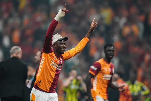 sadece-bir-galibiyet-uzakta-galatasarayda-sampiyonluga-rekor-prim-kesenin-agzi-acildi-1777723149434.jpg