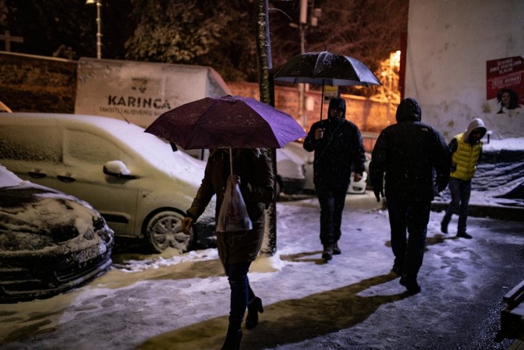 İzmir’de hava nasıl olacak? Meteoroloji’den son dakika uyarısı! 24 Şubat Pazar hava durumu