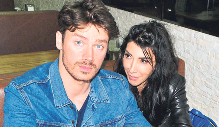 Hande Yener genç sevgiliden vazgeçmiyor