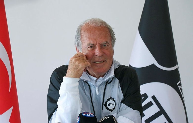Altay’ın teknik direktörü Mustafa Denizli, kulübün rotasını çizdi