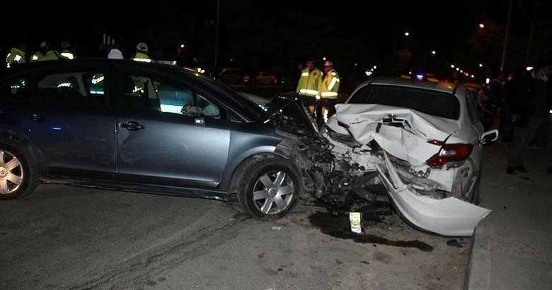 İzmir’den uygulama noktasından kaçan alkollü sürücü, Manisa’da kaza yapınca yakalandı