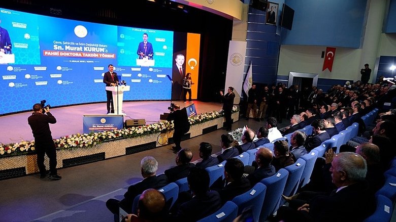 Bakan Kurum’a Selçuk Üniversitesi’nden fahri doktora ünvanı