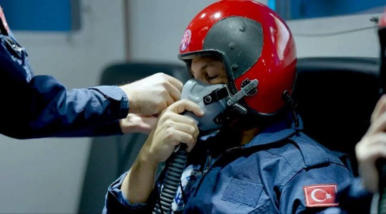 Tarihi gün! İlk Türk astronot Alper Gezeravcı’nın uzay yolculuğu için geri sayım başladı | Fırlatma bu gece 01.11’de