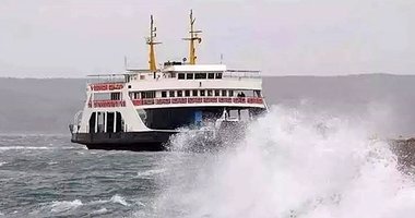 Erdek’te feribot seferleri iptal edildi!