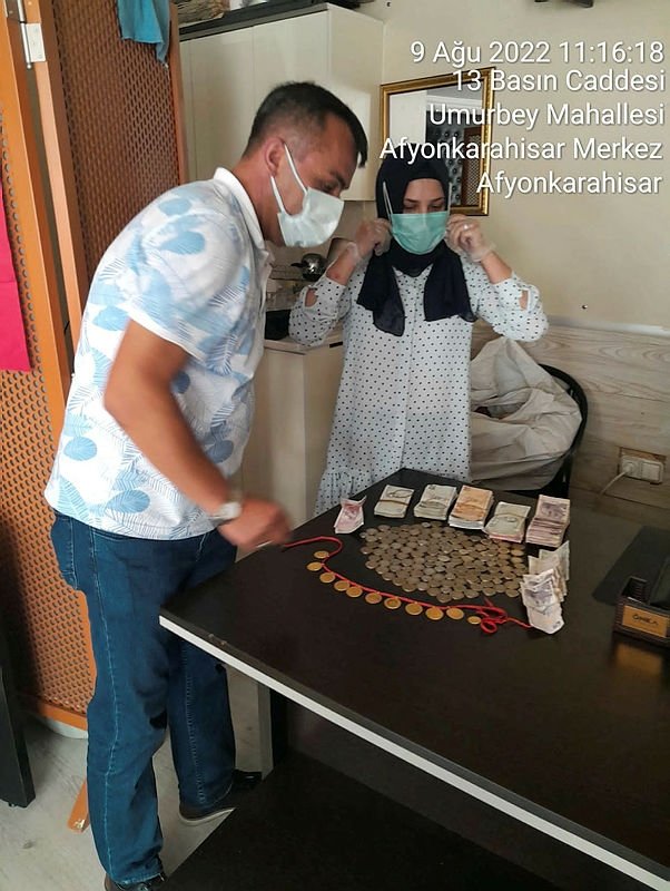 Dilenci kadının üzerinden adeta bir servet çıktı