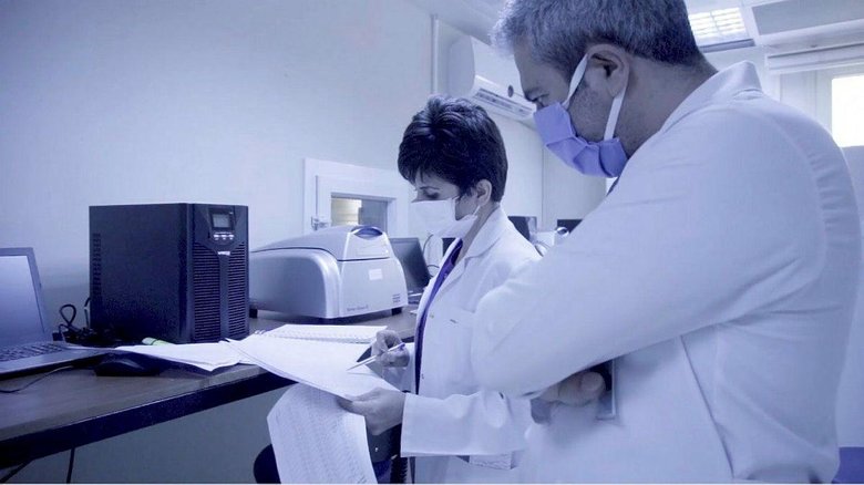 İzmir’de günde 10 binden fazla koronavirüs testi yapılabilecek