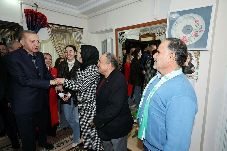 Cumhurbaşkanı Erdoğan, Muğla’da Soğancı ailesinin evine konuk oldu