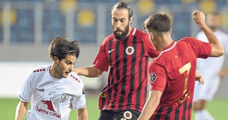 Altınordu’da iki isim takım buldu