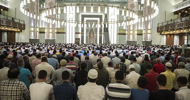 BUGÜN CUMA NAMAZI SAAT KAÇTA 17 NİSAN?