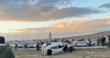 Afyonkarahisar’da 15 yaşındaki çocuk trafiği birbirine kattı