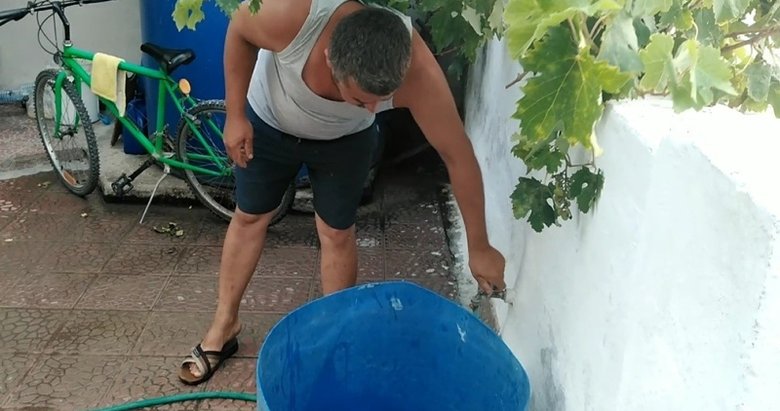 İzmir’in su çilesi bitmiyor! Tatil yerinde su sorununa vatandaşlardan tepki