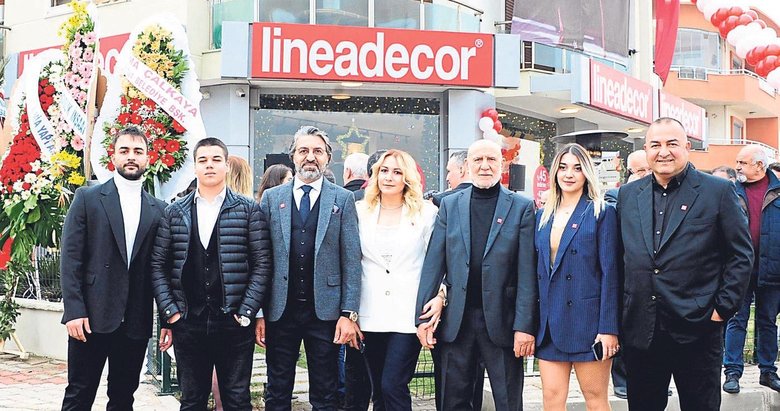 Siyaset ve iş dünyasını buluşturan açılış