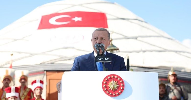 Başkan Erdoğan: Vatanımıza yönelik senaryoları yırtıp atarak yolumuza devam ediyoruz