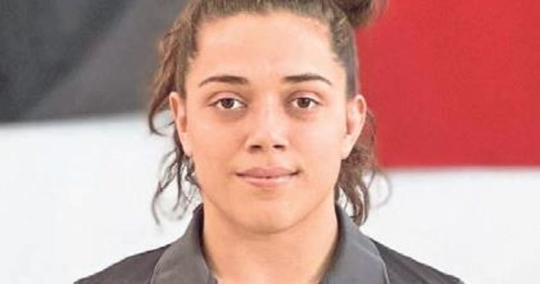 Özbekistan’da madalya vakti