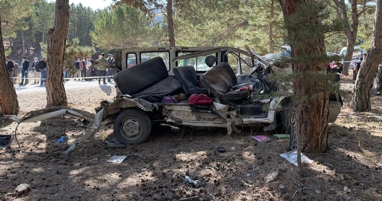 Afyon’daki korkunç kazada 5 öğrenci hayatını kaybetmişti! Dehşet anlarını kazadan kurtulanlar anlattı