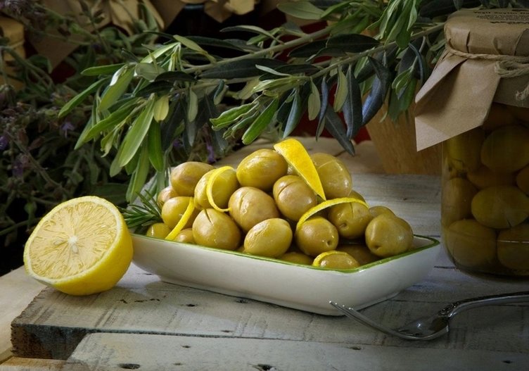 Yeşil zeytinin faydaları neler? Yeşil zeytin ne kadar tüketilmeli?