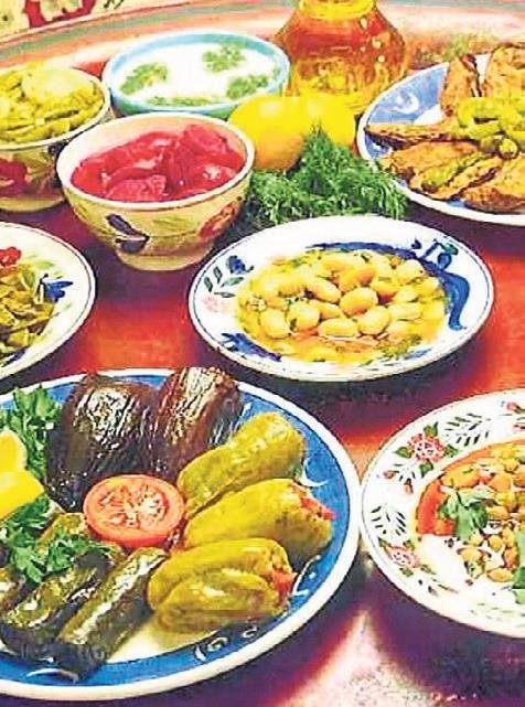 Sahurda kahvaltılık iftarda hafif yemekler