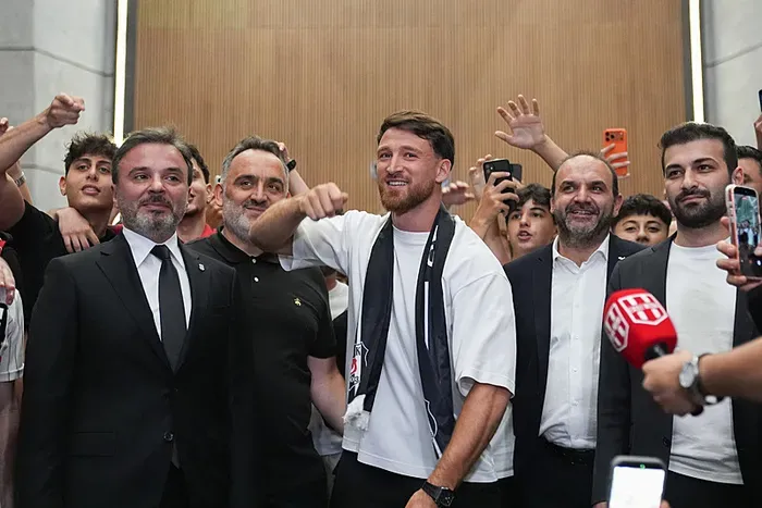 Beşiktaş transferi bitirdi! Salih Özcan, İstanbul’da!