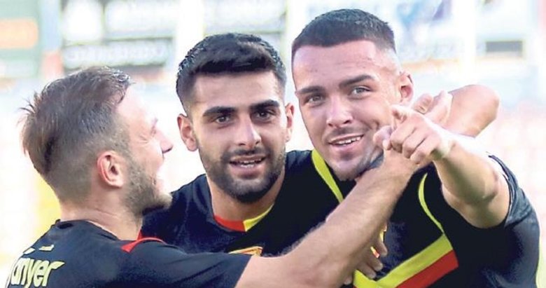 Deplasmanın efendisi