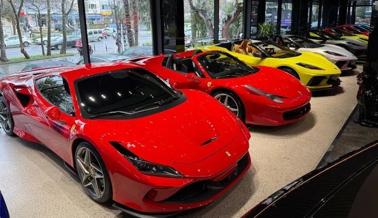 Bağdat Caddesi’ndeki o oto galeri bir gecede boşaldı! Dudak uçuklatan milyarlık vurgun iddiası!