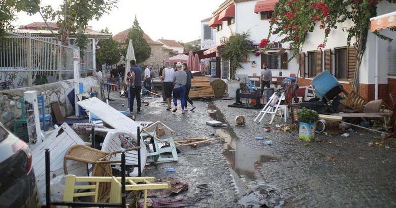 Sığacık’taki tsunamide suyun 2,30 metre yükselmesinin izleri belirlendi