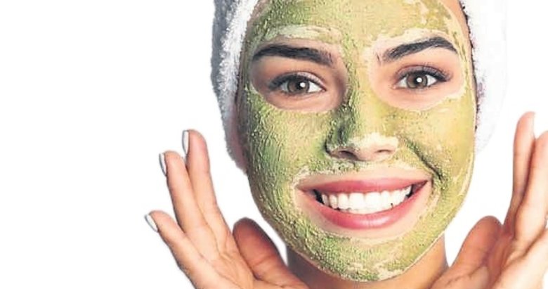 Cilt bakımında doğal peeling ve kil mucizesi