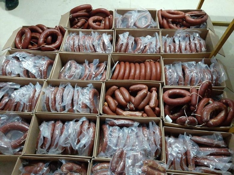 Afyon’da bozuk sucuk alarmı! 214 kilogram ele geçirildi