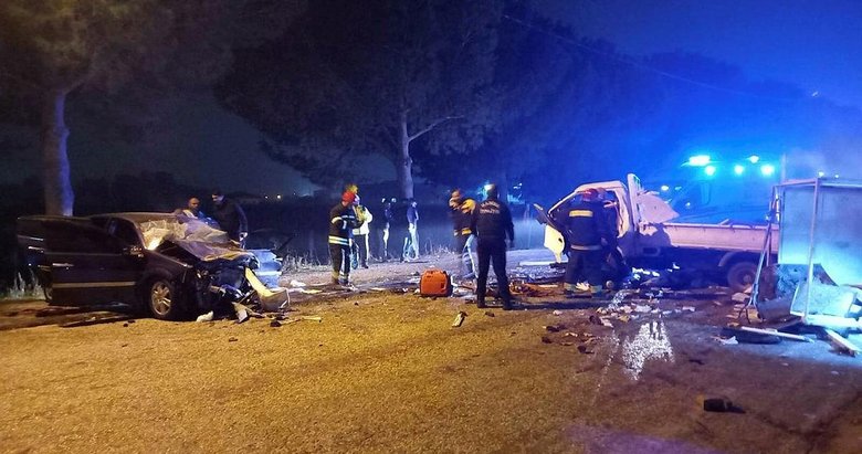 Yılbaşında yollar kan gölüne döndü