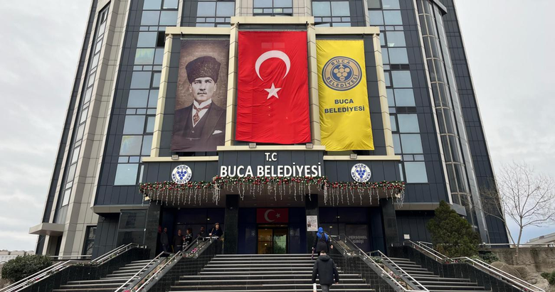 İzmir’de CHP’li belediyede eylem krizi!