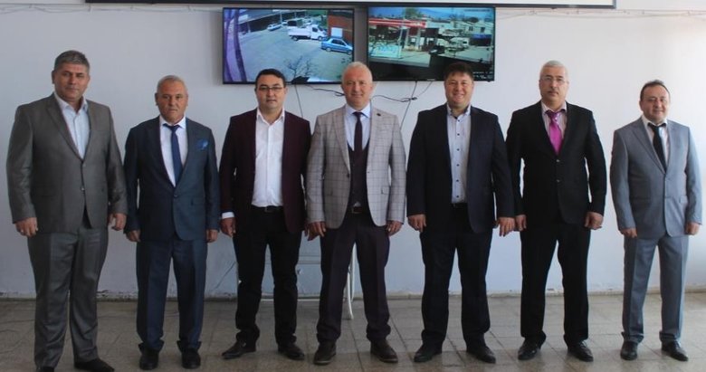 Salihli Sanayi Sitesi Kooperatifinde başkan değişmedi