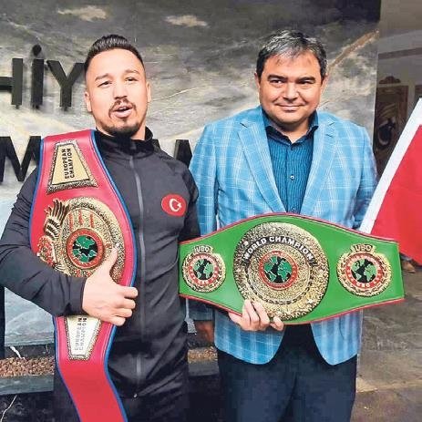 Dünya şampiyonuna muhteşem karşılama