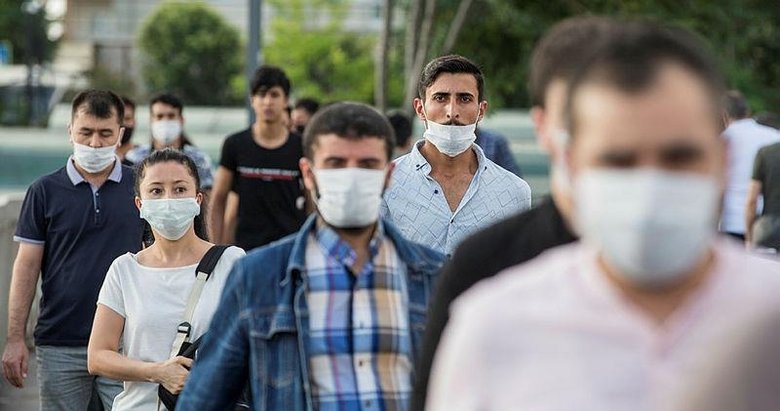Dikkat bugün başladı! Maske takmayanlara 900 lira ceza