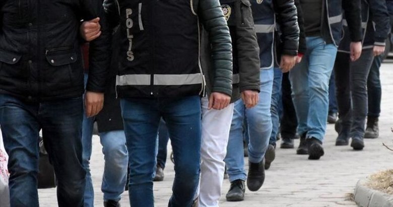 Izmir De Feto Ye Operasyon Onlarca Gozalti Var Izmir Haberleri