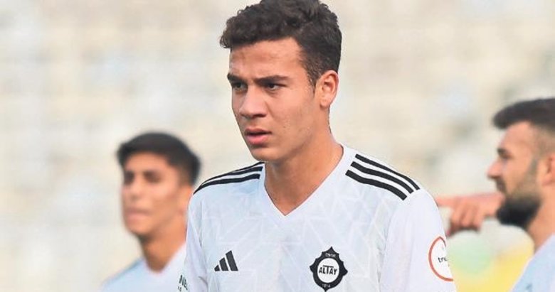 Altay’da genç Onur’dan imza