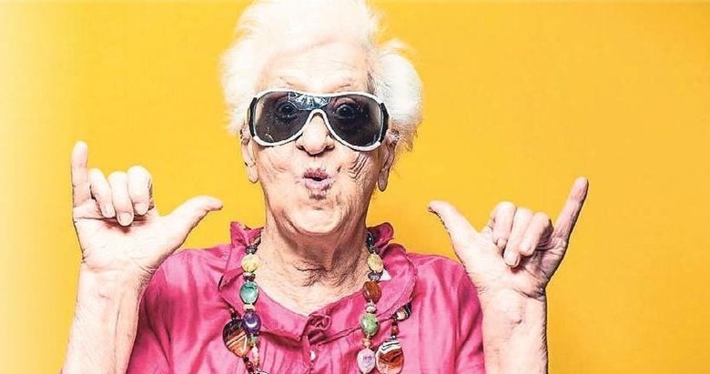 Mutluluğa giden bilinçli bir yol: Joy Therapy