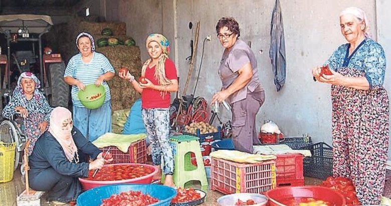 Mutfaklarda kış hazırlığı başladı