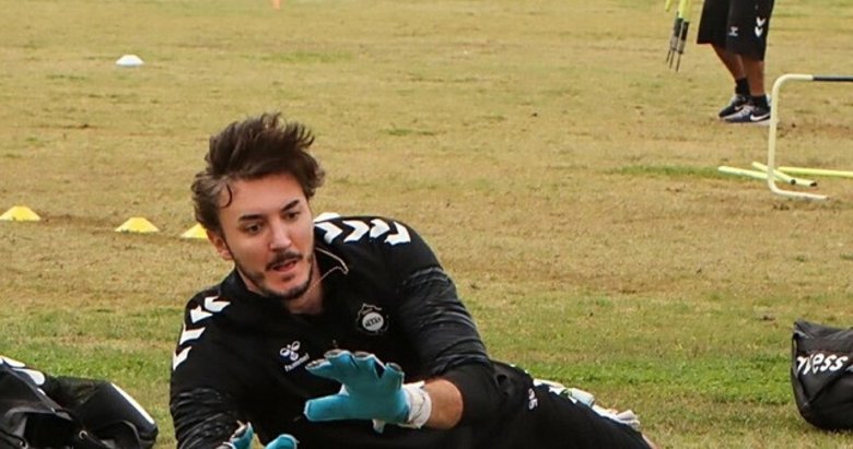 Altay’da üzen haber! Kaleci Ozan ayrıldı