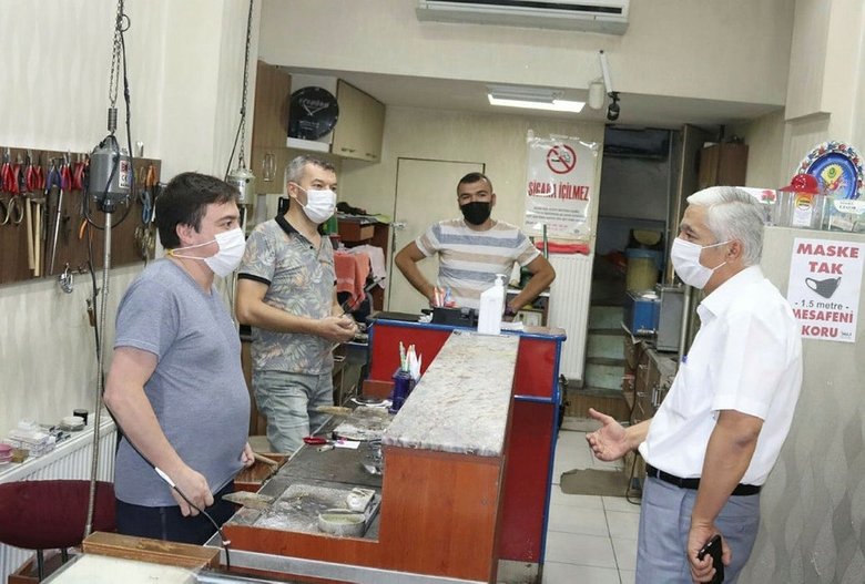 Tavşanlı semt pazarında denetim