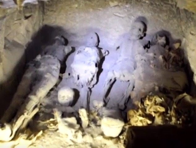 Mısır’da 4 bin yıllık firavun mezarı bulundu