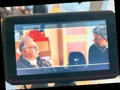 Edebiyatın ustasına Mecburi İstikamet