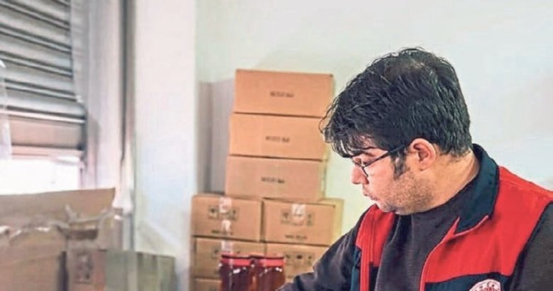 Denizli’de tonlarca sahte bal ele geçirildi