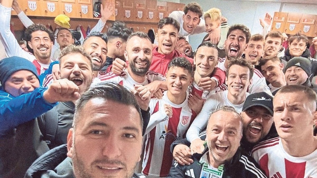 Ayvalıkgücü finalde