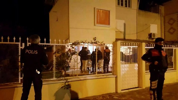 Aydın’da hırsız girdiği evde dehşet saçtı! Yakalanacağını anlayınca...