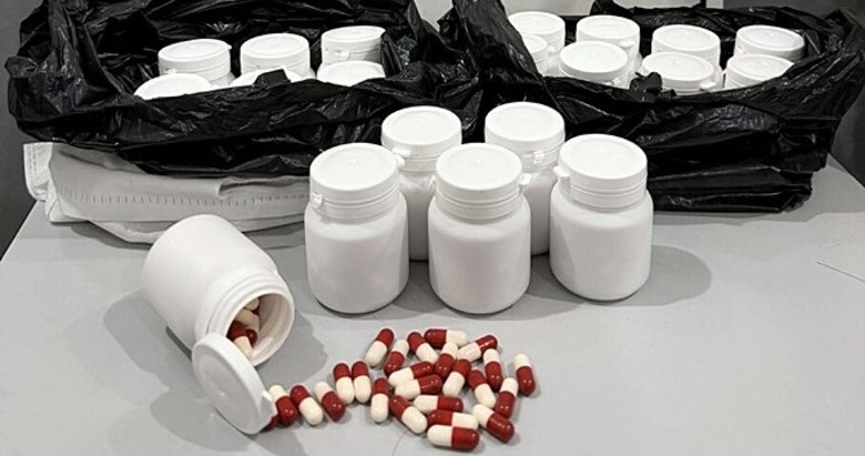 İzmir’de binlerce hap ele geçirildi: 2 tutuklama