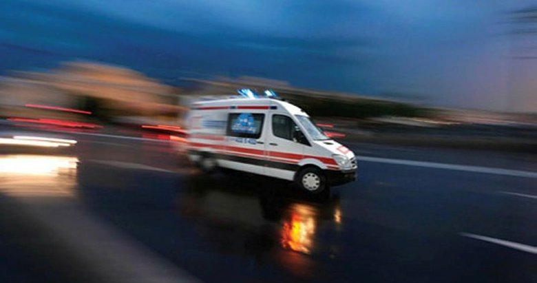 İzmir’de iki otomobil çarpıştı: 7 yaralı