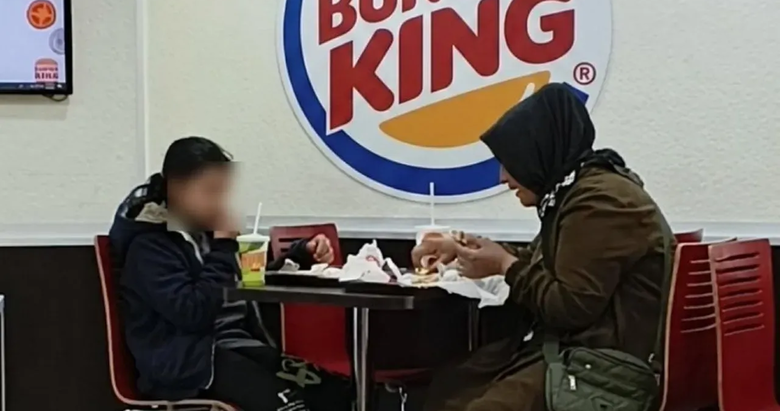 Burger King şubesinde ayrımcılık iddiası: Bakanlıktan ceza yağdı!