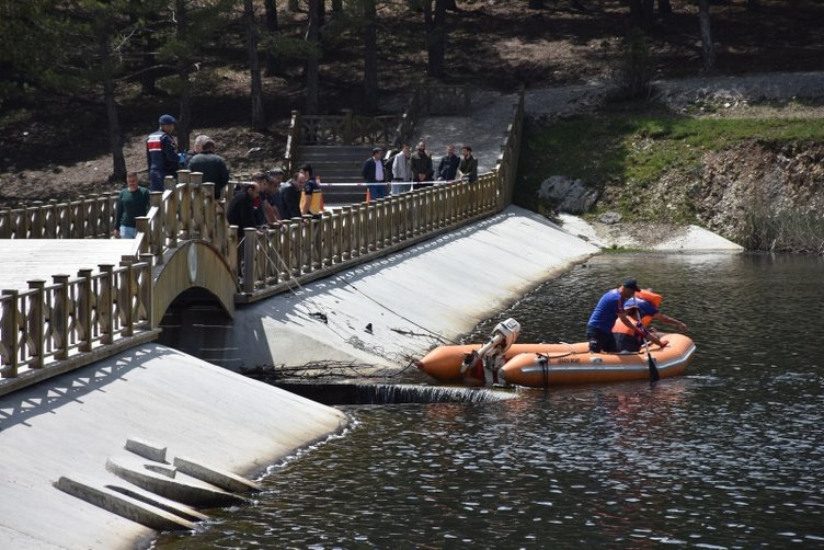 Afyon’da piknik faciası! Boğulma tehlikesi geçiren öğreniciyi kurtarmaya çalışan 4 kişi...