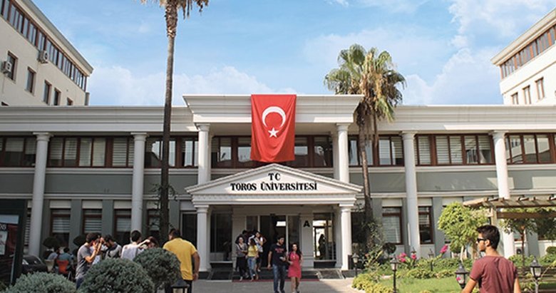 Toros Üniversitesi 11 Öğretim Üyesi alıyor