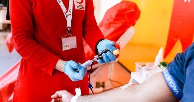 AK Parti İzmir İl Başkanı Sürekli’den kan bağışı çağrısı